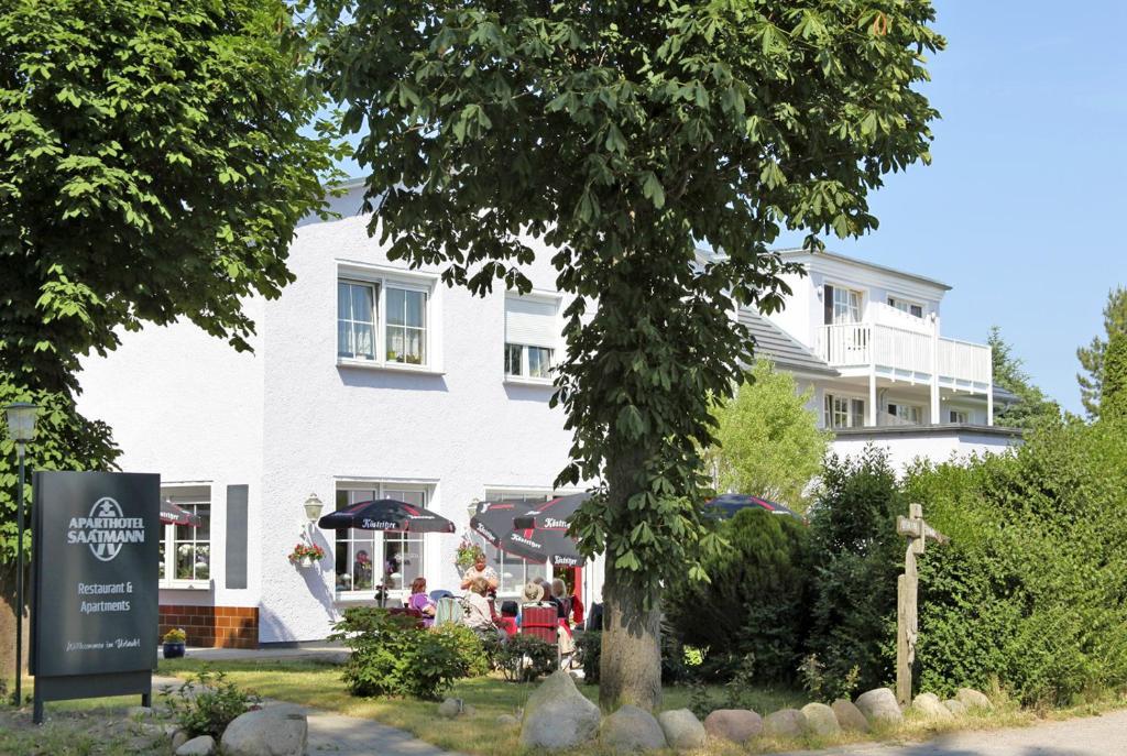 Aparthotel Saatmann Garni Ahrenshoop Exteriör bild