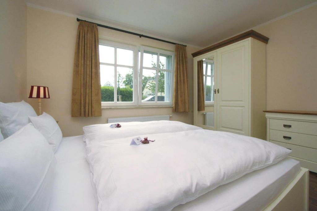 Aparthotel Saatmann Garni Ahrenshoop Rum bild