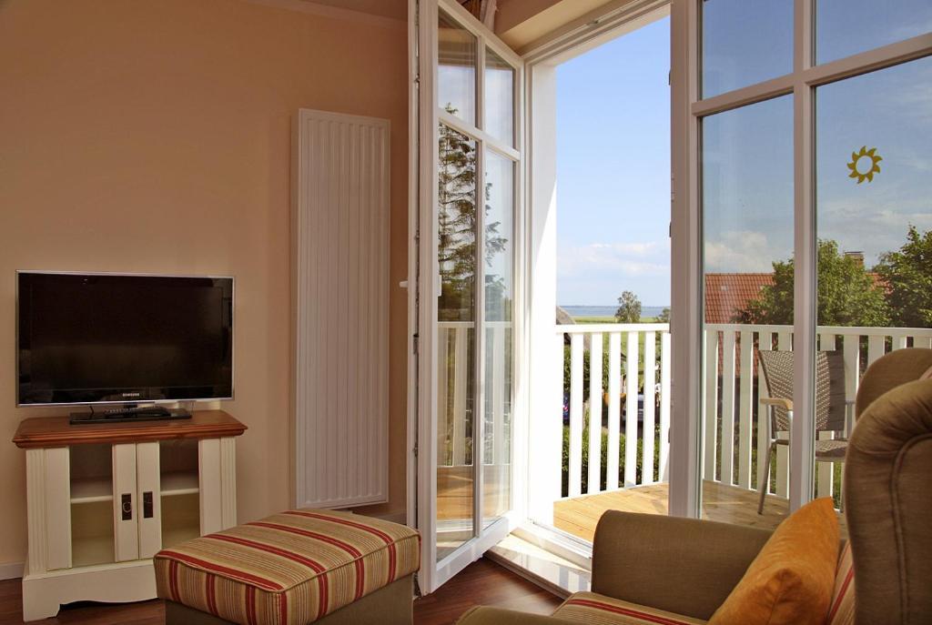 Aparthotel Saatmann Garni Ahrenshoop Rum bild